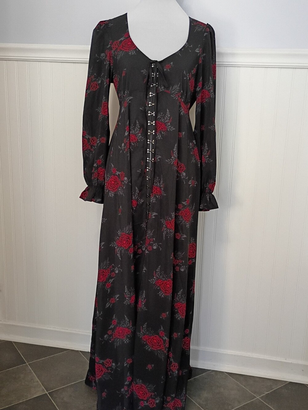 Killstar Hail Pandora Maxi Dress Black Red Skull Pentagram Goth Size Large NWT - Picture 2 of 16